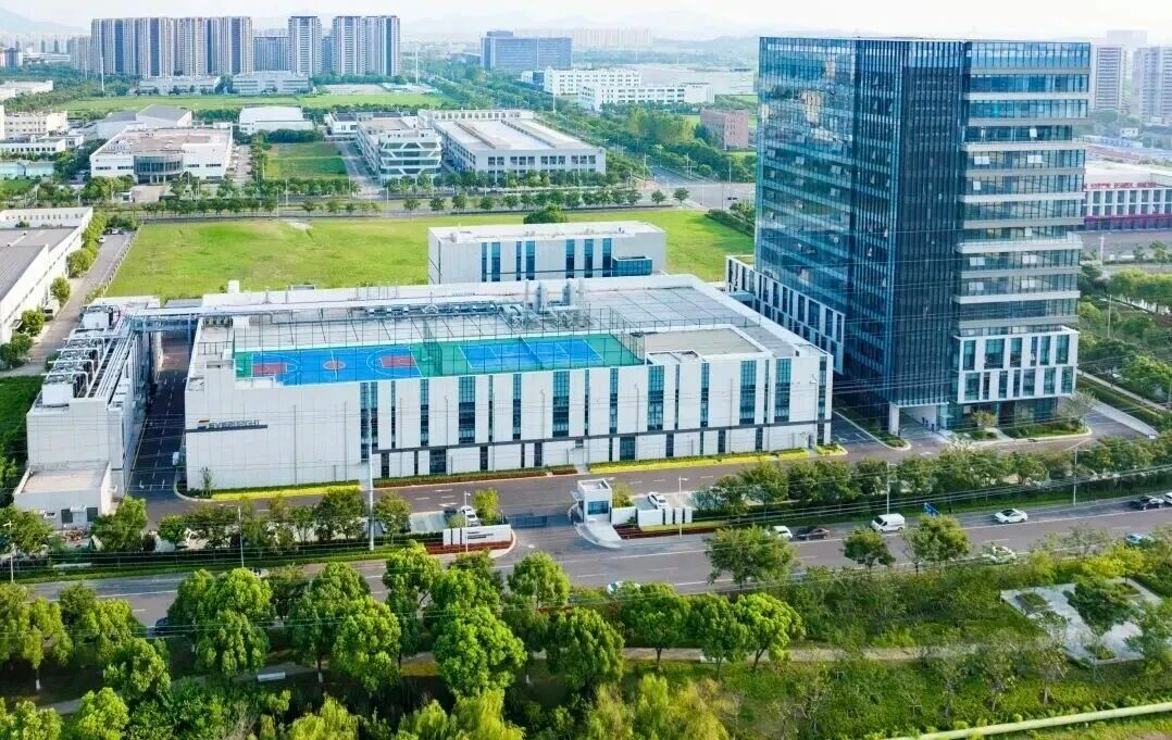 太湖光谷大会暨中国（苏州）光子产业发展大会开幕